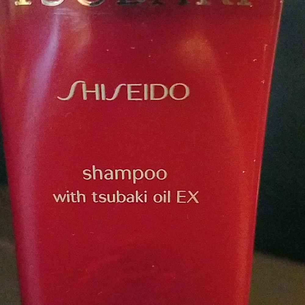 NEW Shiseido brand Shampoo TSUBAKI - Picture 2 of 3